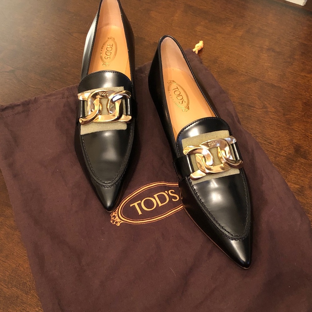 Tod's Black Leather with Gold Accent